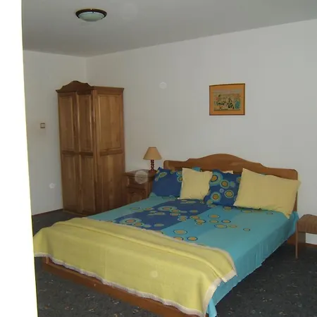 Regina's Casa de hóspedes Balchik