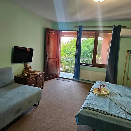 Regina's Casa de hóspedes 3*