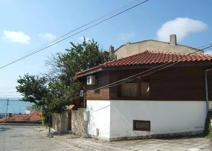 Πανσιόν Regina's